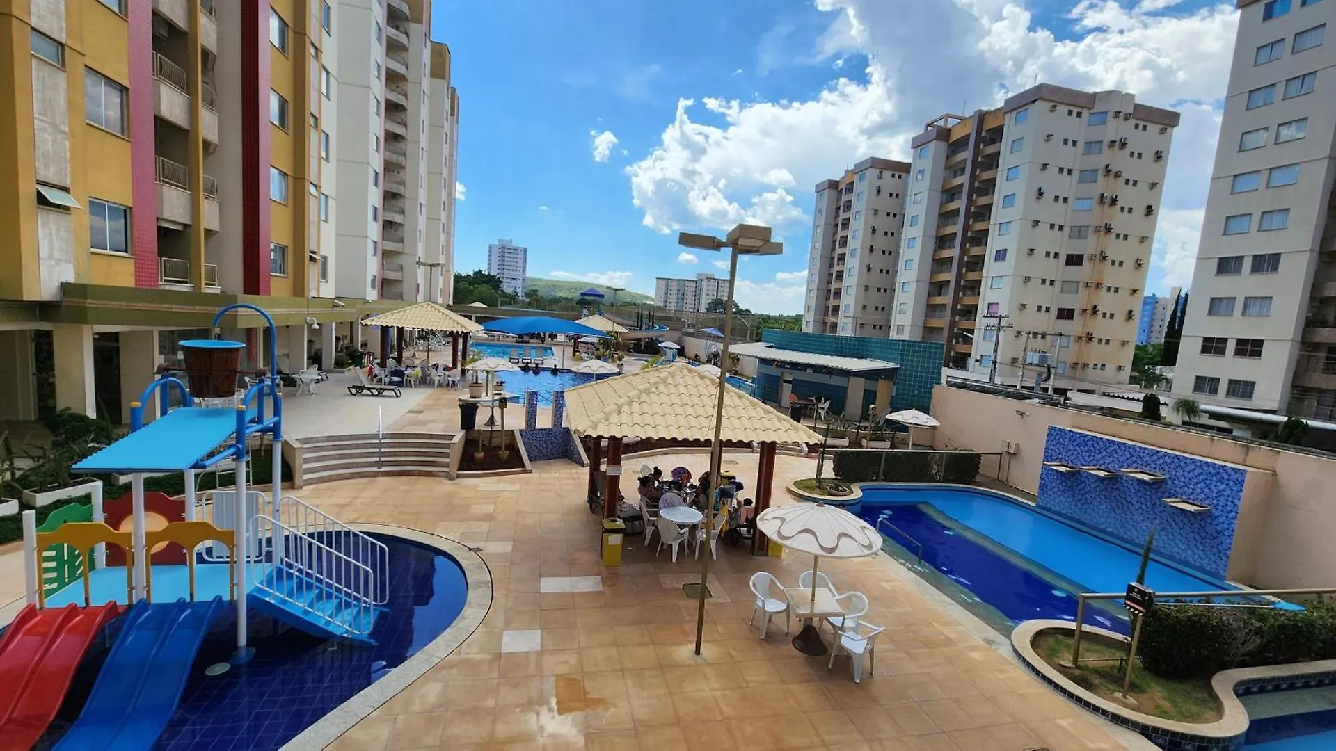 Prive Das Thermas - 301B Caldas Novas 0*,
