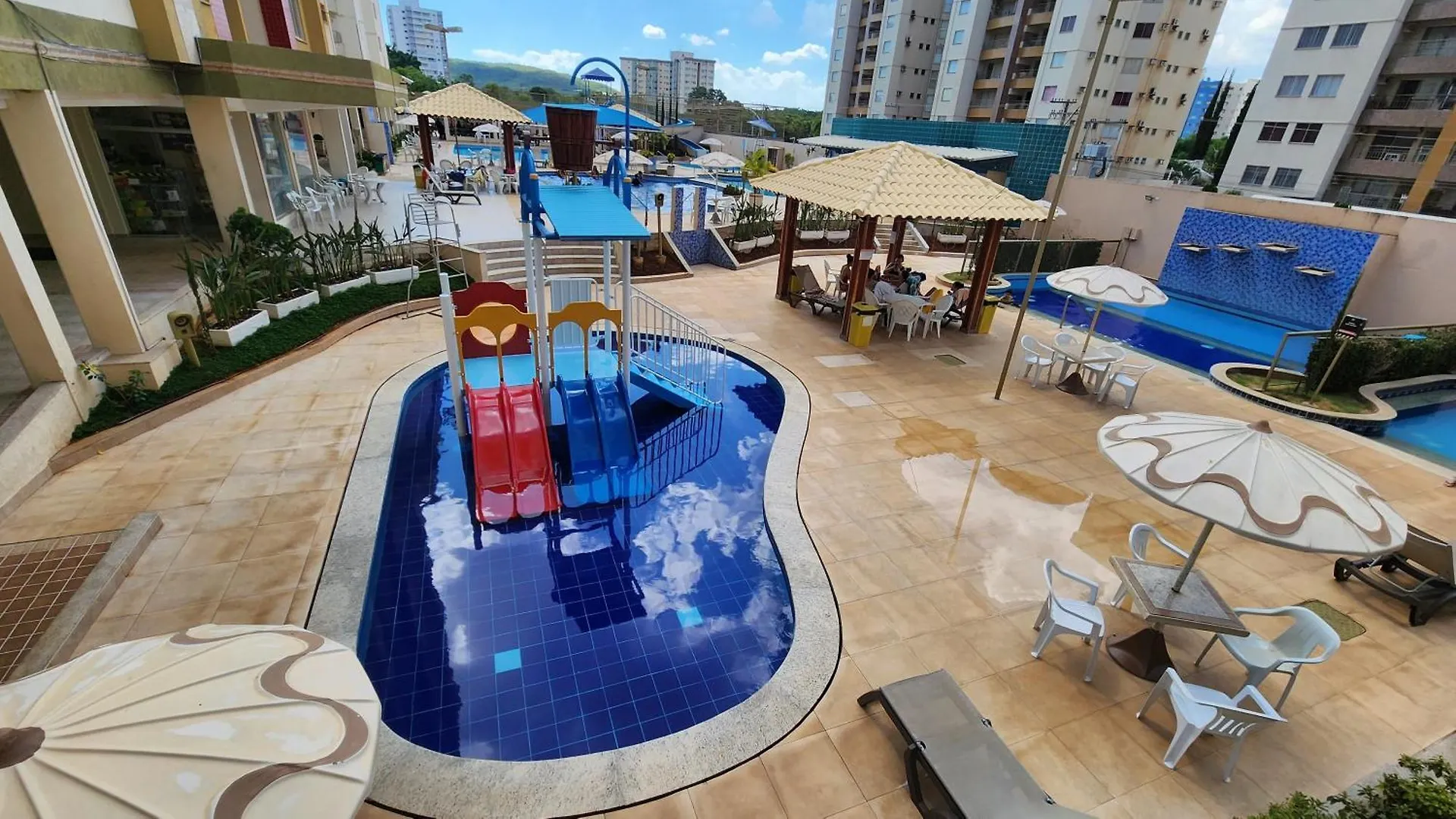 Prive Das Thermas - 301B Caldas Novas Apartment
