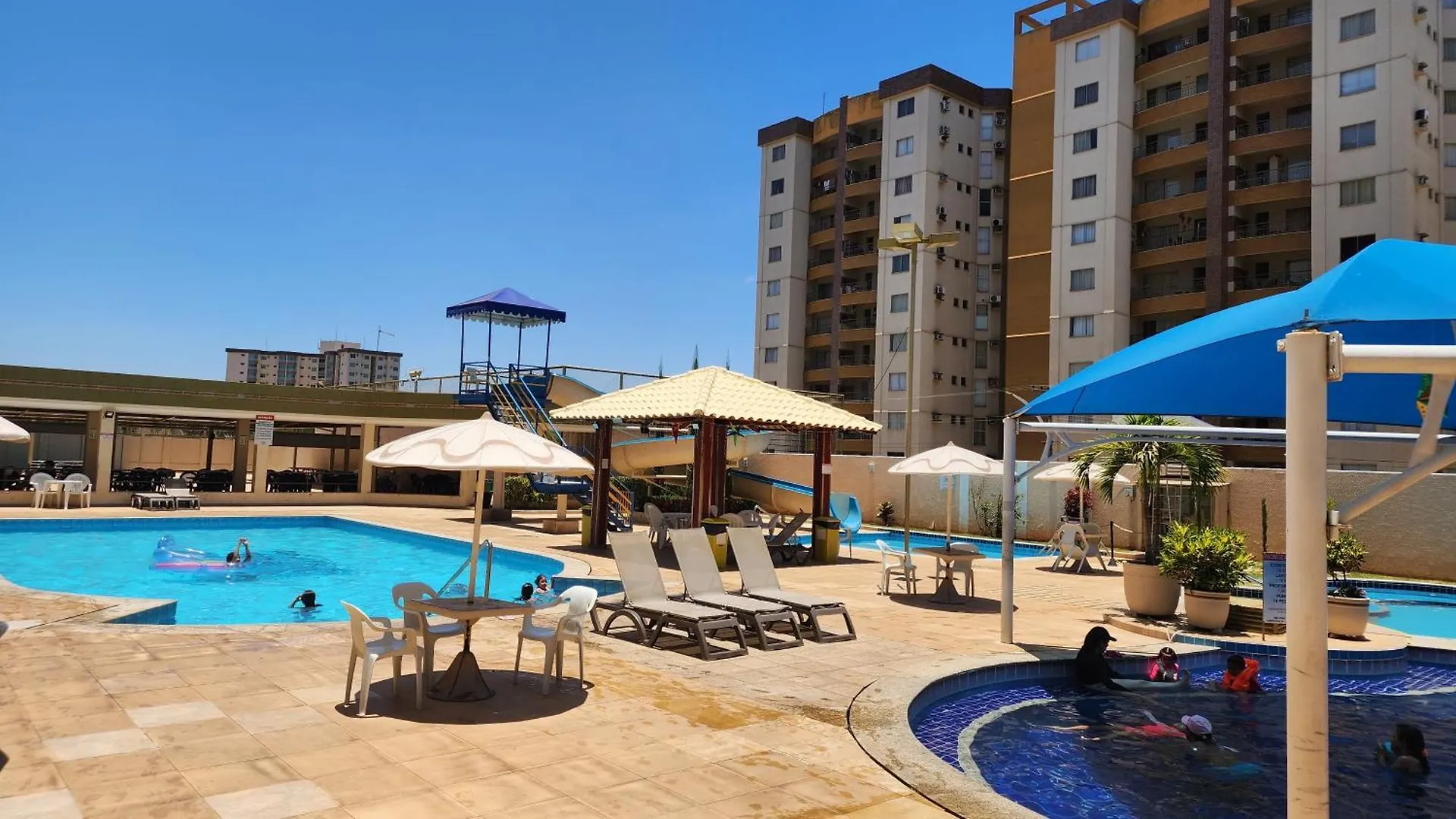 Prive Das Thermas - 301B Caldas Novas Apartment